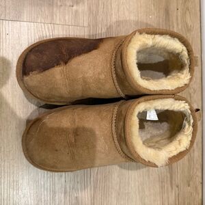 UGG Classic Ultra Mini Boots in the Chestnut